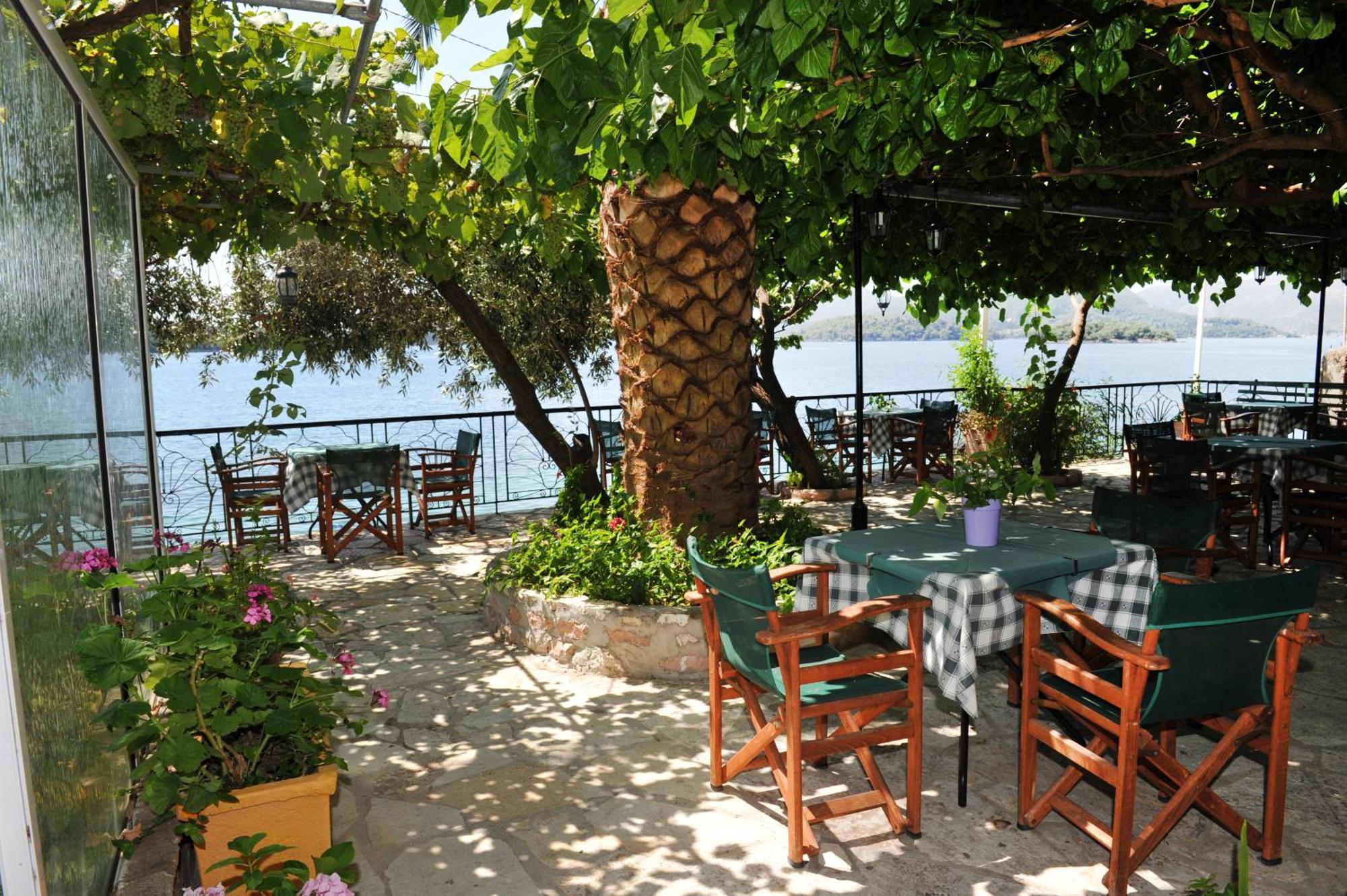 Logan'S Beach Hotel Νυδρί Εξωτερικό φωτογραφία