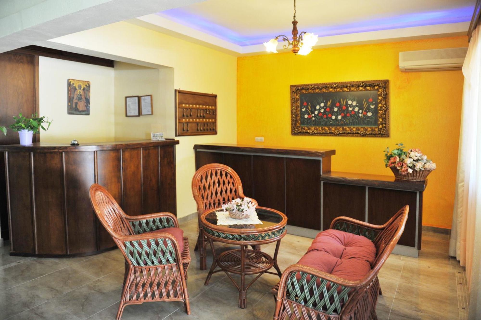 Logan'S Beach Hotel Νυδρί Εξωτερικό φωτογραφία