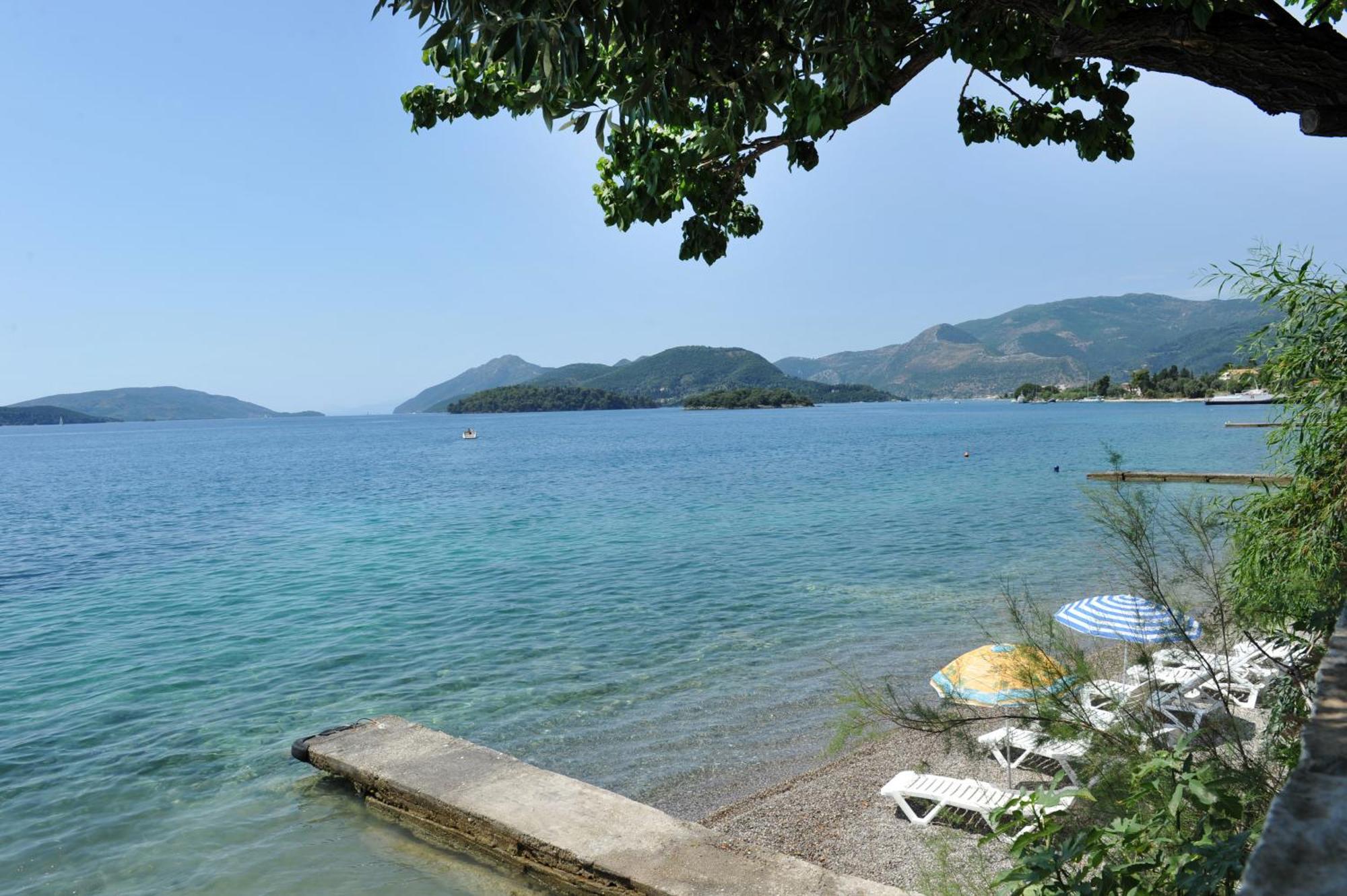 Logan'S Beach Hotel Νυδρί Εξωτερικό φωτογραφία