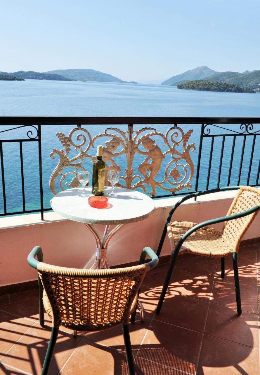 Logan'S Beach Hotel Νυδρί Εξωτερικό φωτογραφία